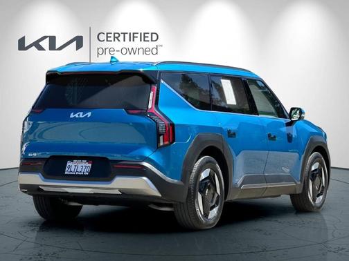 Ocean Blue 2024 Kia EV9 Wind