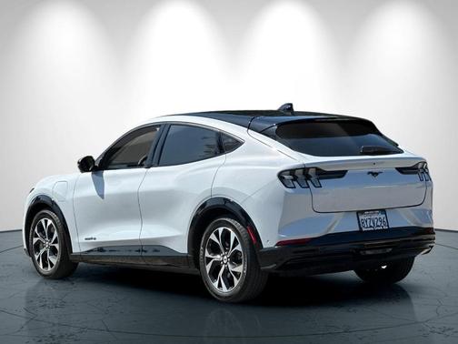2021 Ford Mustang Mach-E Premium