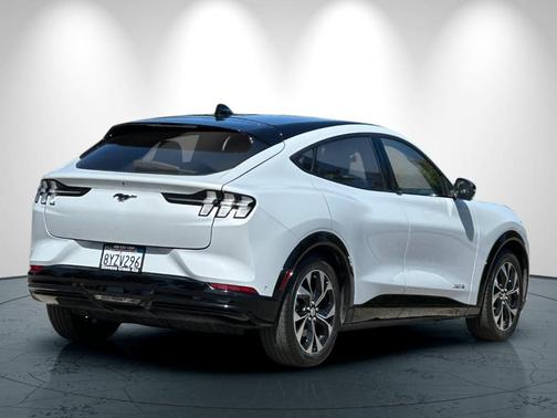 2021 Ford Mustang Mach-E Premium