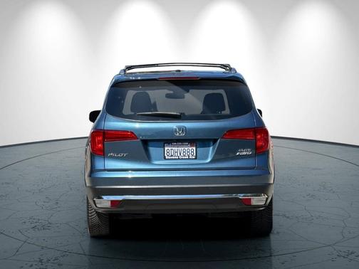 2018 Honda Pilot Elite