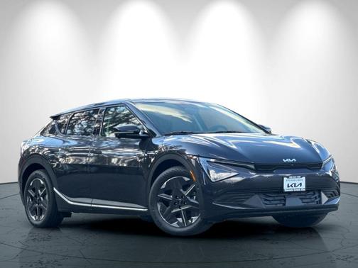 2025 Kia EV6 Light Long Range