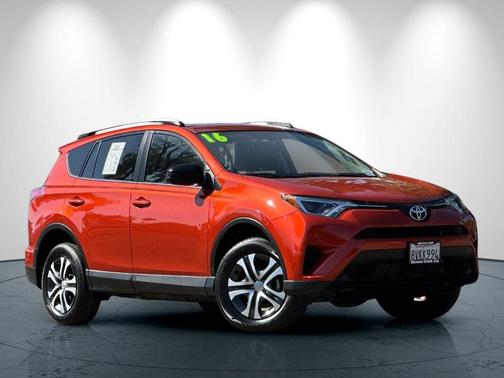 2016 Toyota RAV4 LE