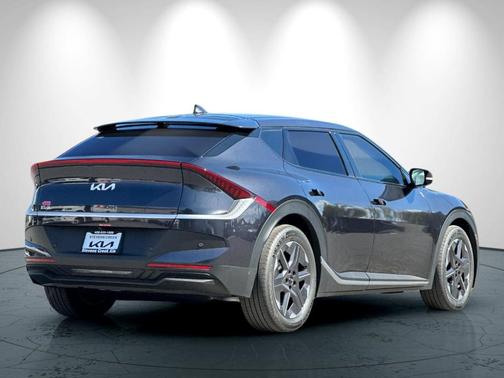 2025 Kia EV6 Light Long Range