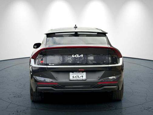 2025 Kia EV6 Light Long Range