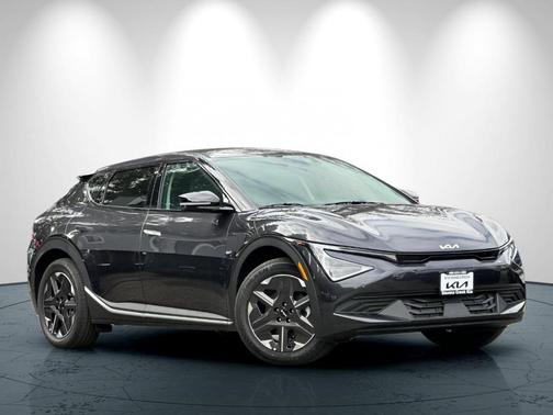 2025 Kia EV6 Light Long Range