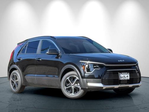 Aurora Black Pearl 2026 Kia Niro EX