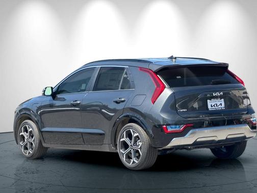 2025 Kia Niro Plug-In Hybrid SX Touring