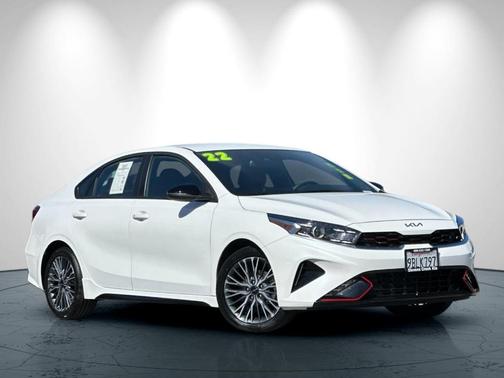 2022 Kia Forte GT-Line