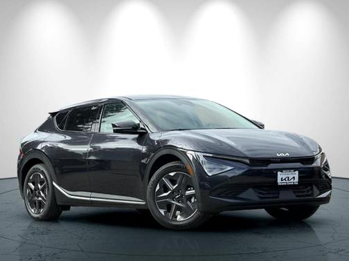 2025 Kia EV6 Light Long Range