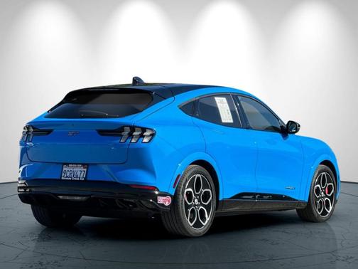 2022 Ford Mustang Mach-E GT