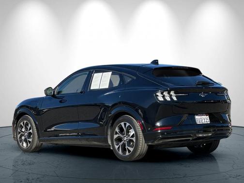 2021 Ford Mustang Mach-E Premium