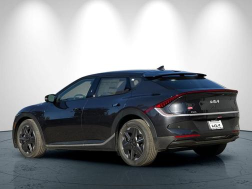 2025 Kia EV6 Light Long Range