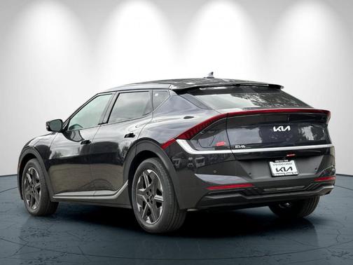 2025 Kia EV6 Light Long Range