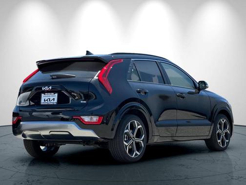 2025 Kia Niro EX Touring