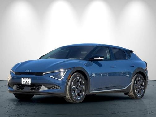 2025 Kia EV6 Light Long Range