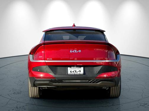 2025 Kia EV6 Light
