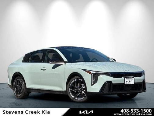 2025 Kia K4 GT-Line