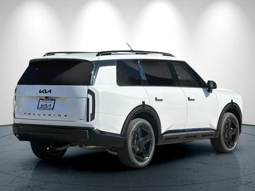 Glacial White Pearl 2027 Kia Telluride EX