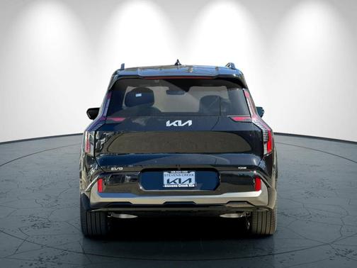 Ebony Black 2026 Kia EV9 GT-Line
