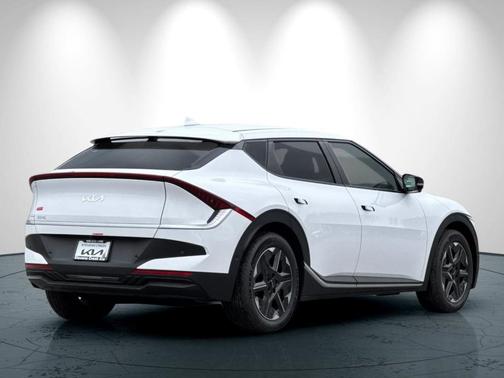 2025 Kia EV6 Light Long Range