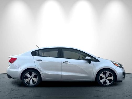 2015 Kia Rio SX