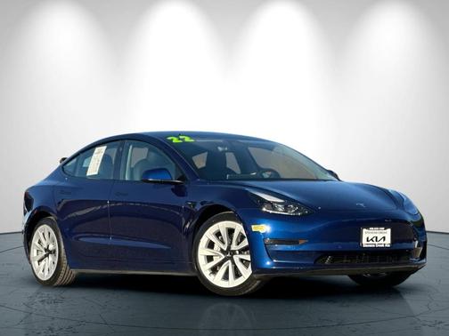 2022 Tesla Model 3 Base