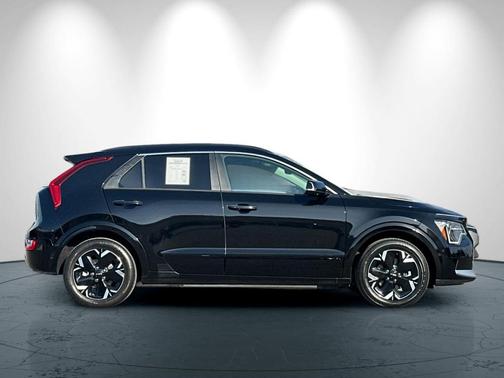 2023 Kia Niro EV Wave