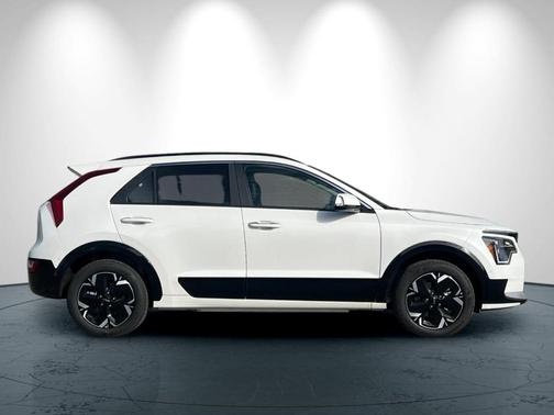 2026 Kia Niro EV Wave