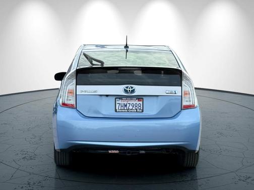 2015 Toyota Prius Plug-in 