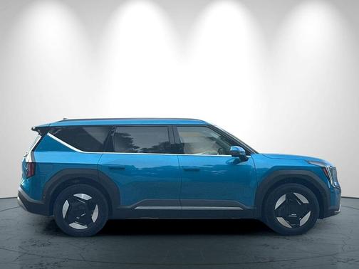 2026 Kia EV9 Wind