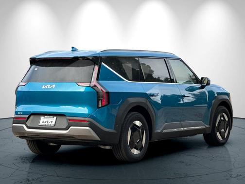 2026 Kia EV9 Wind