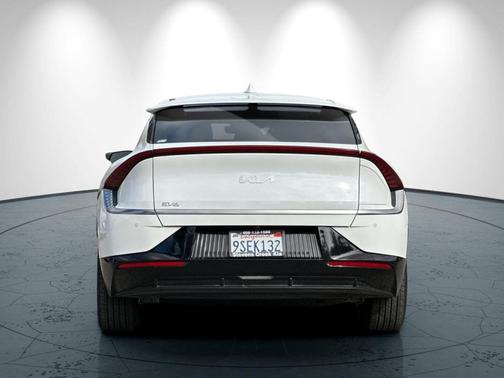 2024 Kia EV6 Wind