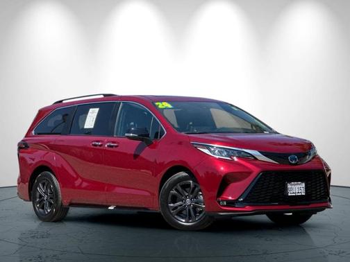 2024 Toyota Sienna
