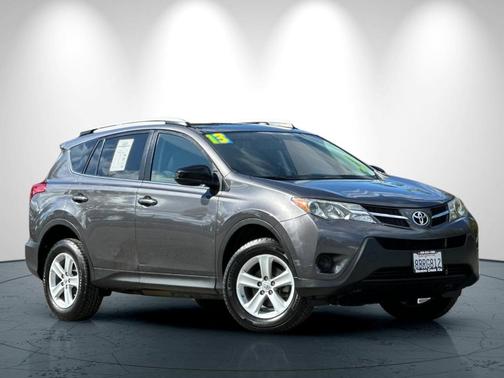 2013 Toyota RAV4 LE