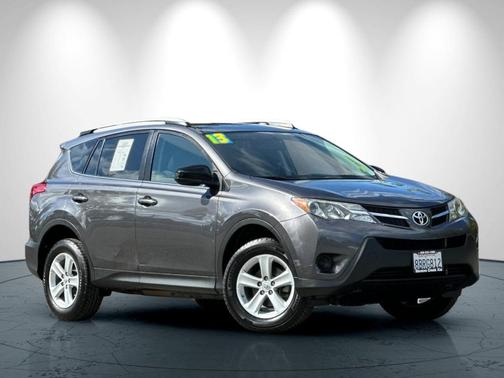 2013 Toyota RAV4 LE