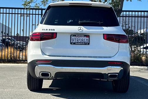 2025 Mercedes-Benz GLB 250 Base