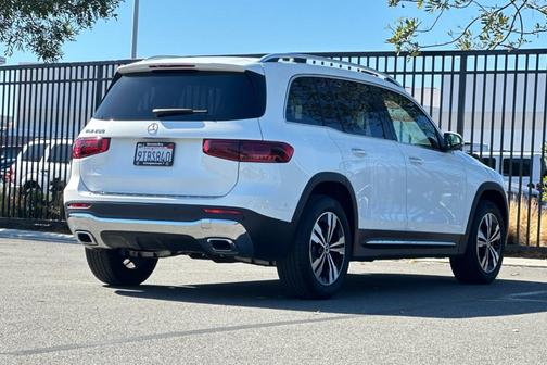 2025 Mercedes-Benz GLB 250 Base