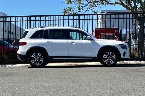 2025 Mercedes-Benz GLB 250 Base