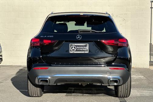 2026 Mercedes-Benz GLA 250 Base