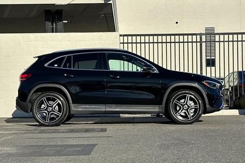 2026 Mercedes-Benz GLA 250 Base