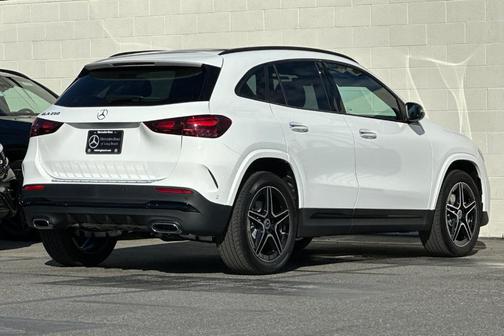 2026 Mercedes-Benz GLA 250 Base