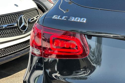 2022 Mercedes-Benz GLC 300 Base