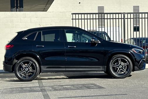 2025 Mercedes-Benz GLA 250 Base