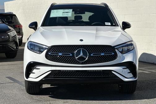 2025 Mercedes-Benz GLC 300 Base