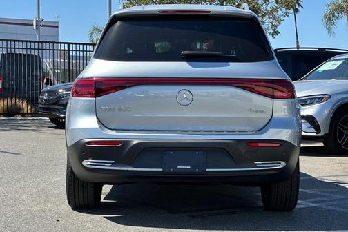 2024 Mercedes-Benz EQB 300 Base 4MATIC
