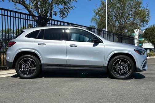 2026 Mercedes-Benz GLA 250 Base