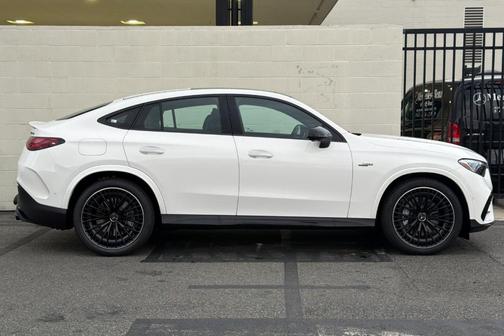 2026 Mercedes-Benz AMG GLC 43 Base