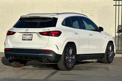 2025 Mercedes-Benz AMG GLA 35 Base