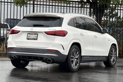 2025 Mercedes-Benz AMG GLA 35 Base