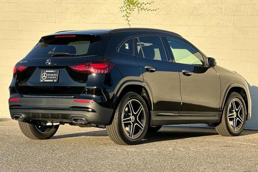 2026 Mercedes-Benz GLA 250 Base